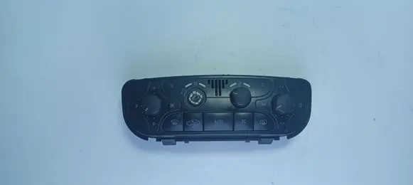 Mercedes-Benz C W203 Climate control unit 2038300785