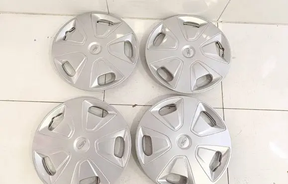 Ford Transit Custom R16 wheel hub/cap/trim JK211130EA