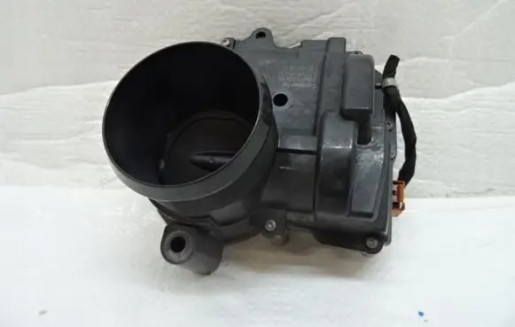 Citroen C5 Aircross Throttle body valve V867527880