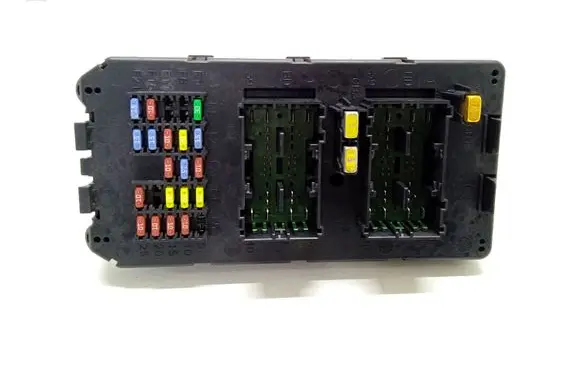 Jeep Grand Cherokee (WK) Fuse box set 56049915AA 0425805 30959L