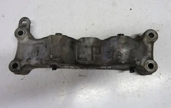 Peugeot 308 Engine mounting bracket 9655923080