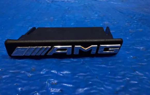 Mercedes-Benz SLS AMG Manufacturer badge logo/emblem A1908172100