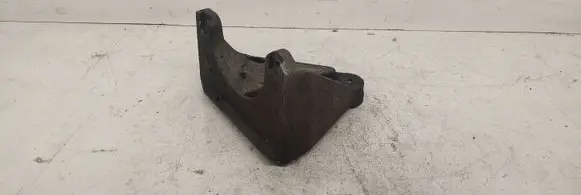 Audi A6 S6 C4 4A Engine mounting bracket 4A0199353A