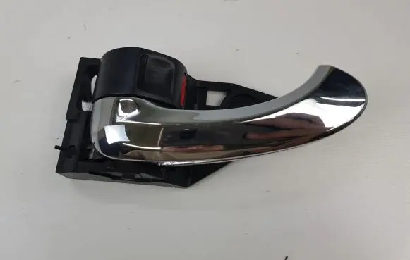 Toyota RAV 4 (XA30) Front door interior handle