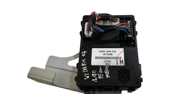 Suzuki Grand Vitara II Other control units/modules 3677064JB0 B64J2