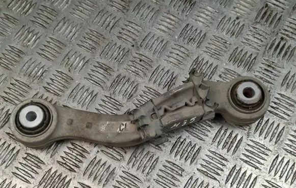 Front lower control arm/wishbone