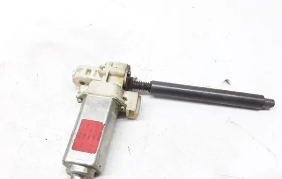Subaru Legacy Seat adjustment motor 