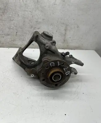 Audi A7 S7 4G Rear wheel hub 8R0505432F