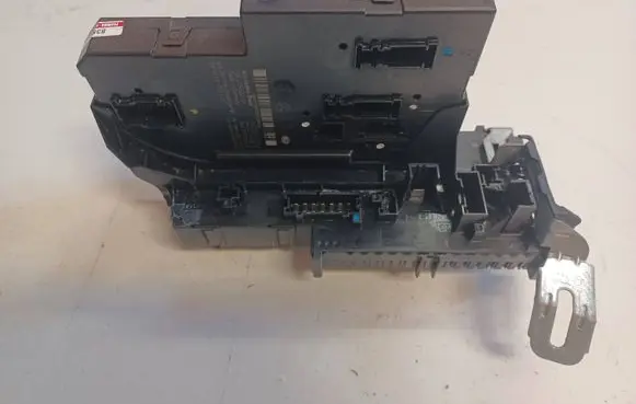 Mercedes-Benz E W212 SAM control unit A2129003702
