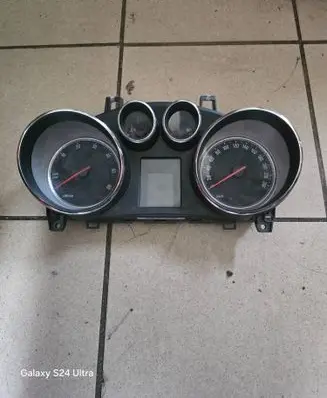 Opel Mokka Speedometer (instrument cluster) 544324059 42342754 502754Z000452055