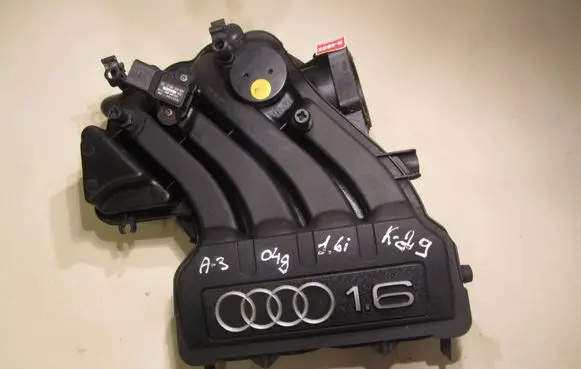 Audi A3 S3 8P Intake manifold 06A133185GH 72238117 03T1270726