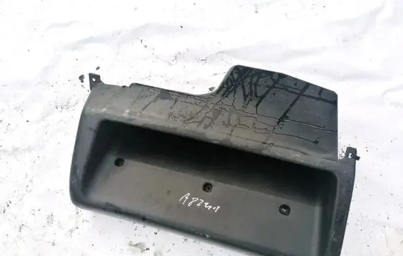 Volkswagen Golf III Glove box 1H1857924