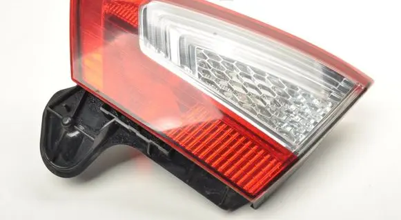 Ford Mondeo MK IV Tailgate rear/tail lights BS7113A602AE