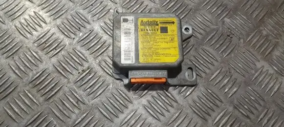 Renault Scenic I Airbag control unit/module 7700415231J