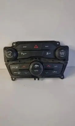 Dodge Challenger Climate control unit P68188878AB 90690011