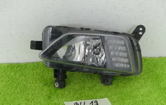 Volkswagen Polo VI Front fog light 2G0941661