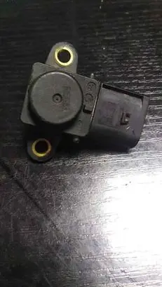 BMW 1 E81 E87 Air pressure sensor 7503208