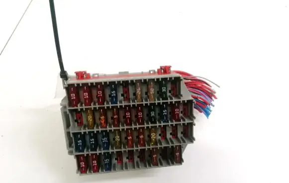 Volvo V70 Fuse box set 9162439