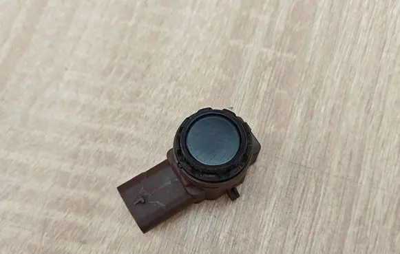 BMW 5 G30 G31 G38 Parking PDC sensor 9826786