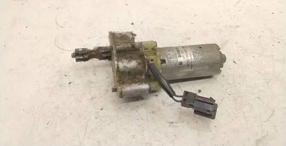 BMW 5 E39 Seat adjustment motor 0130002460 190101N