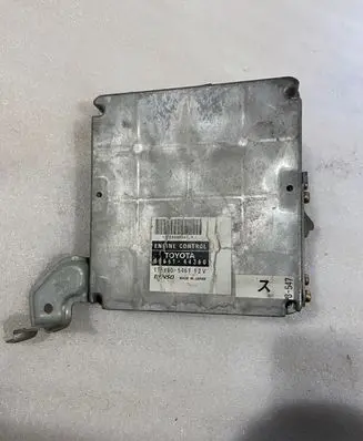 Toyota Avensis Verso Engine control unit/module 8966144360 1758005461 58006461