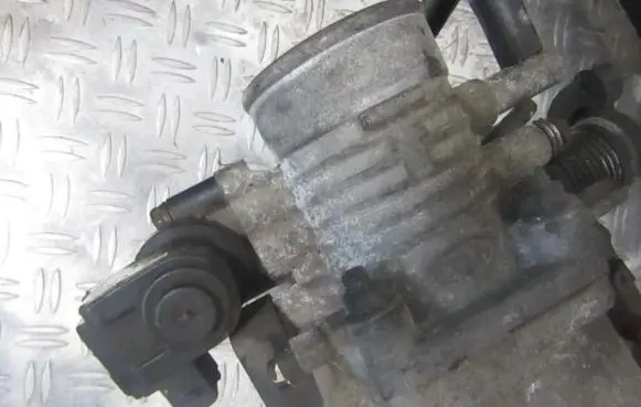 KIA Sephia Throttle valve 0K9A220660A 0280140571
