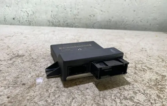 Audi A6 S6 C6 4F Gateway control module 4F0907468D 4F0910468A 010905