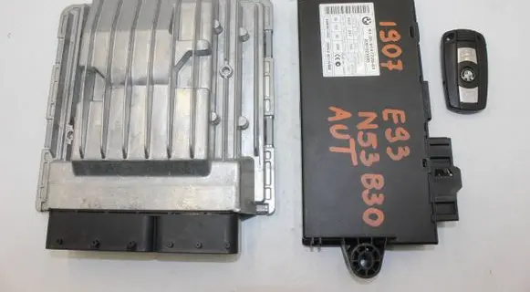 BMW 3 E92 E93 Engine ECU kit and lock set 8618862 9147220 DMEMSD81
