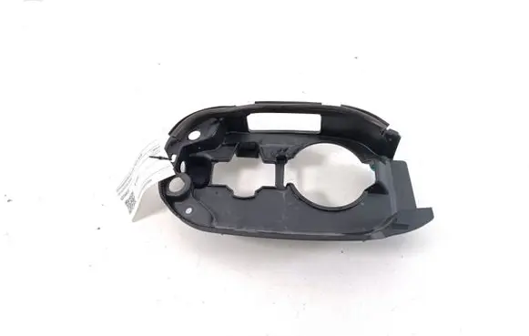 Mitsubishi Outlander Other body part 5379A639