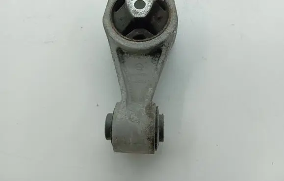 Nissan Juke I F15 Engine mount bracket XA865211D0C