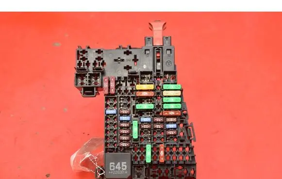 Skoda Fabia Mk1 (6Y) Fuse box set 2Q0937615A