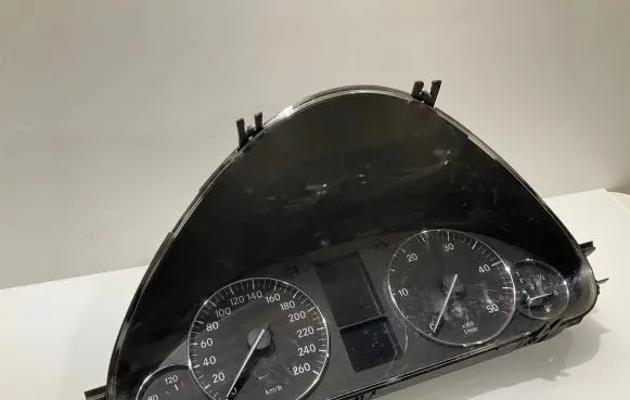 Mercedes-Benz C W203 Speedometer (instrument cluster) A2035409547 110080307004