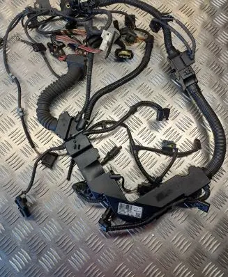 BMW 5 F10 F11 Engine installation wiring loom 850733603 850733703 755075102B