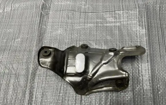 Renault Megane E-Tech Exhaust heat shield 144507766R