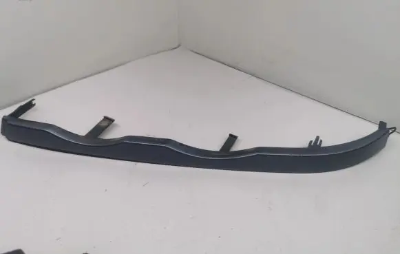 BMW 3 E46 Under headlight/headlamp trim 8208481