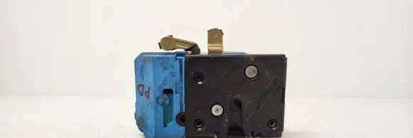 Volvo S80 Front door lock