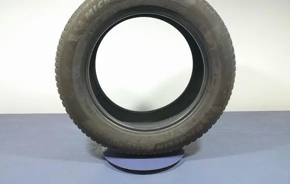 Audi Q7 4L R17 C winter tire 3528708309371