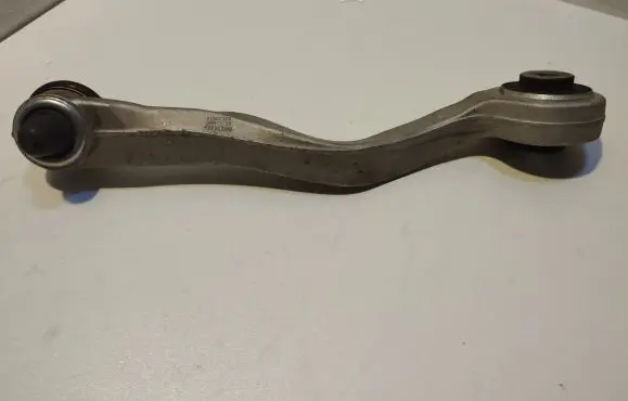 Audi A4 S4 B5 8D Front control arm AUTC6997 62523014