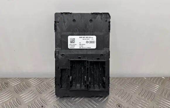 Audi A4 S4 B9 8W Comfort/convenience module 8W0907063CG 8W0907063BG