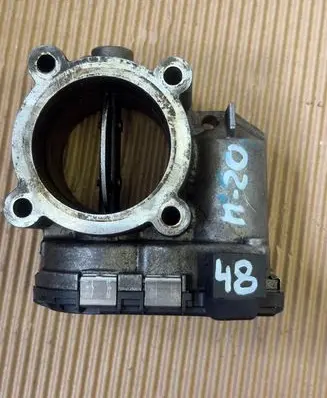 Mercedes-Benz E W212 Throttle valve A6420900270 0281002894