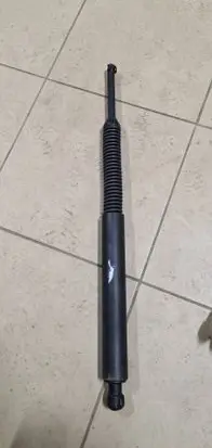 BMW 5 F10 F11 Tailgate strut 7266350
