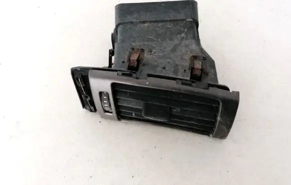 Audi A6 S6 C5 4B Dash center air vent grill 4B1820902