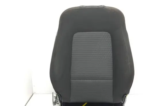 Hyundai i20 (BC3 BI3) Front driver seat 