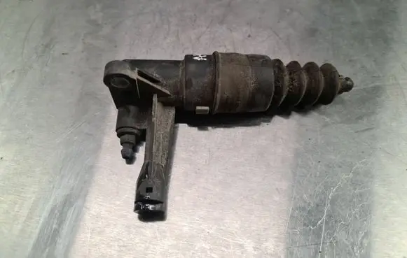 Audi A6 S6 C5 4B Clutch slave cylinder 8E0721257F