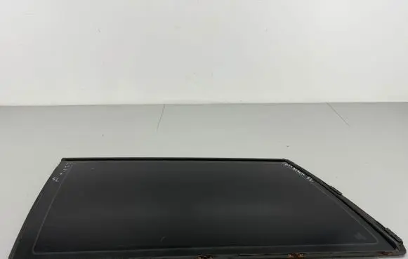 Volkswagen PASSAT B5.5 Rear side window 43R00048