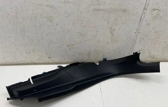 Mercedes-Benz GLA H247 Rear sill trim cover A2476909800 A2476902602