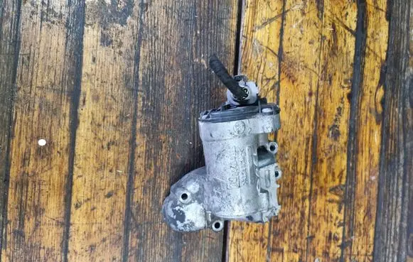 Opel Vectra C EGR valve A2C53028425