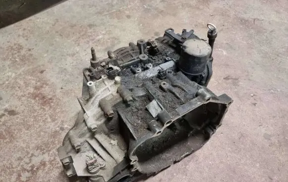 Mitsubishi Colt Automatic gearbox F4A411M8A5 DN2856