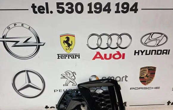 Audi A4 S4 B9 8W Front bumper lower grill 8W0807681BC