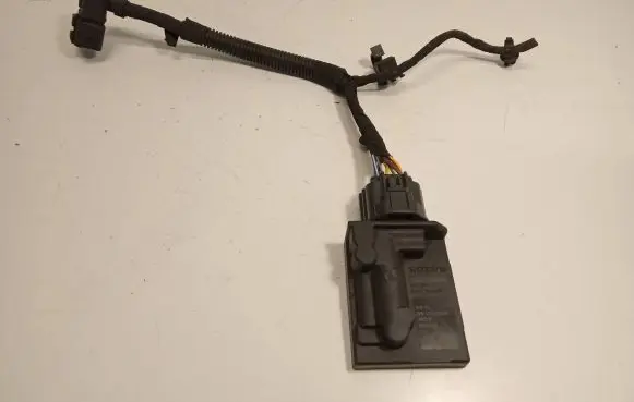 Volvo XC60 Fuel injection pump control unit/module 32203571 140218 80723460